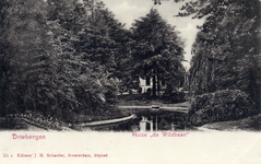 9998 Gezicht in het park met vijver van de villa De Wildbaan (Hoofdstraat) te Driebergen.N.B. In 1944 is de villa ...